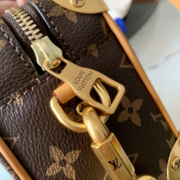 ルイヴィトンバッグ細部ディテール